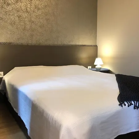 Linden Flower Daire *