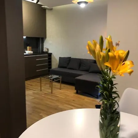 Апартаменты Linden Flower